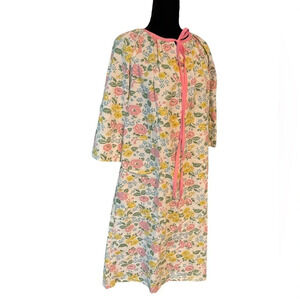 Vintage Astor One Floral Nightgown Dress 100% Flannel Cotton Made in Hong Kong